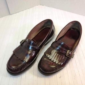GUC. Bass Parker Buckle Kiltie Loafer 11M